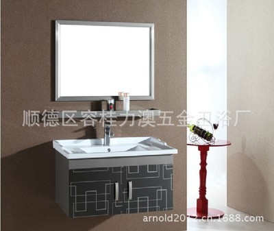 不锈钢与陶瓷的完美融合——现代卫浴家具设计指南